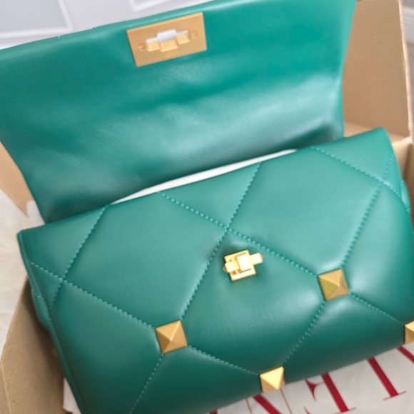 NWT VALENTINO GARAVANI Roman Rockstud Green Nappa Leather Satchel Crossbody Bag - Picture 8 of 11